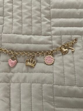 Juicy Couture Women’s Bracelet with charms